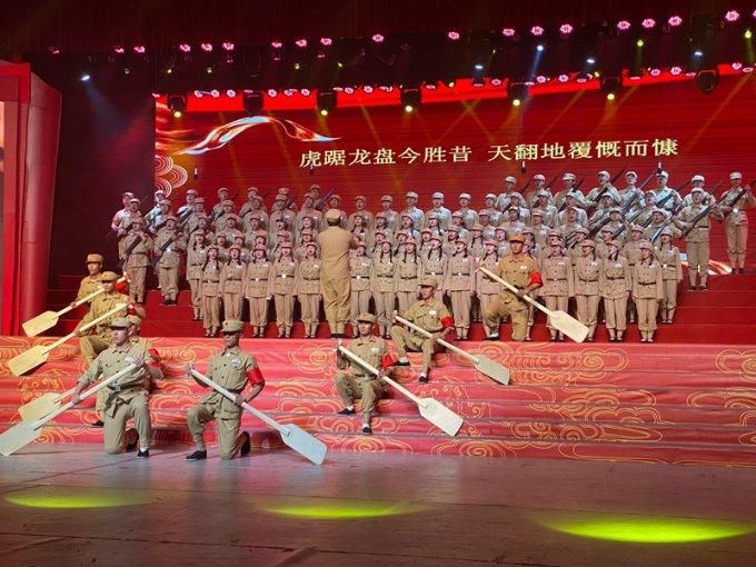 黄圣依杨子带货赚千万!超60位商家报警维权,警方已受理介入